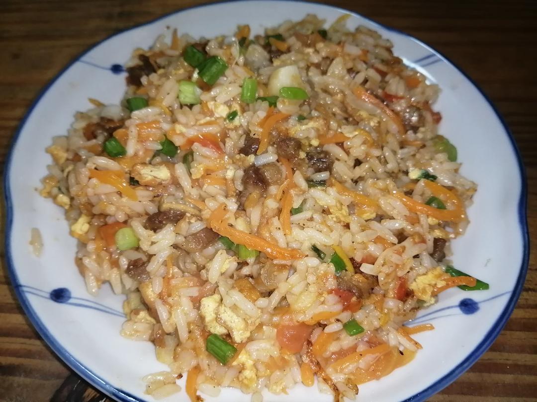 番茄牛肉粒炒饭