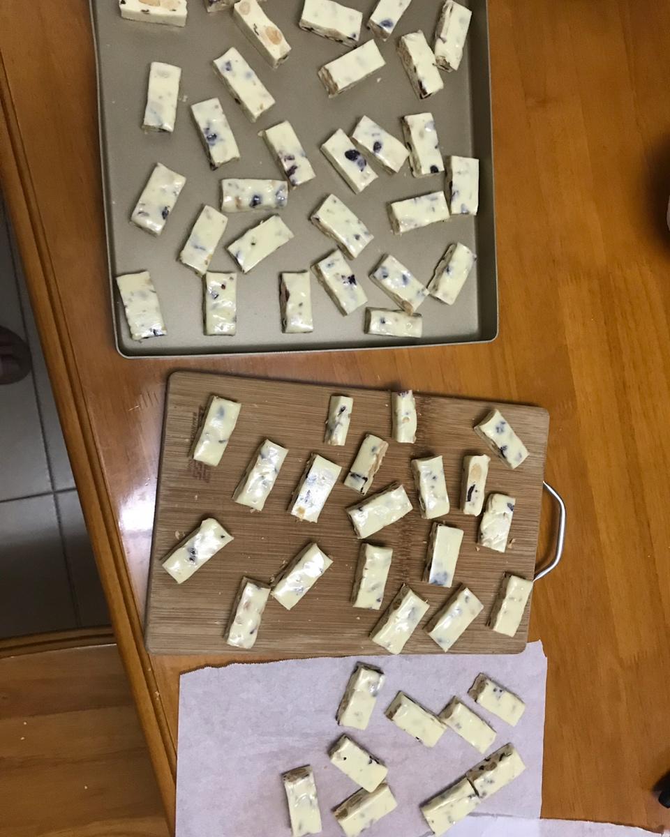 蔓越莓花生牛轧糖