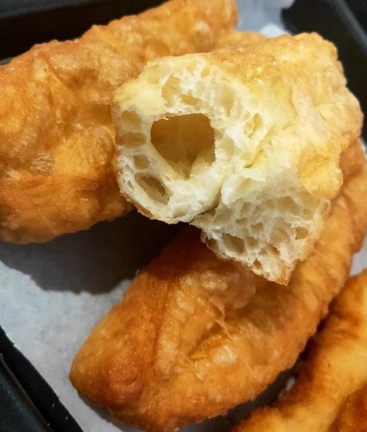 健康美味的家庭自制炸油条-只用酵母一次发酵