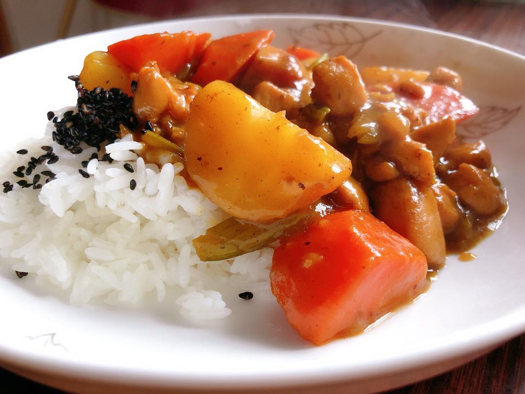 缤纷蔬菜咖喱鸡盖浇饭的做法