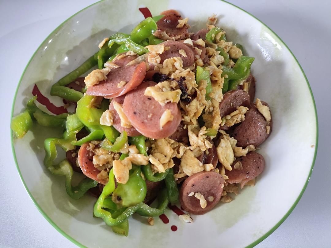 青椒火腿炒鸡蛋