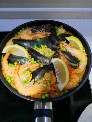 厉害的西班牙海鲜饭（简易版）的做法 步骤6