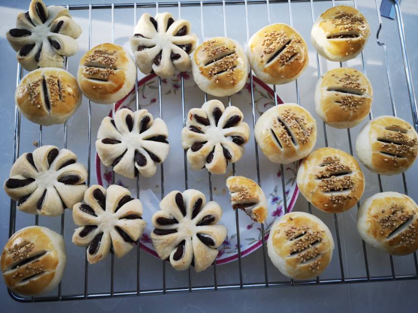 酥到掉渣的蛋黄酥（玉米油版）