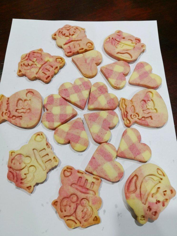 ins风格子心形饼干