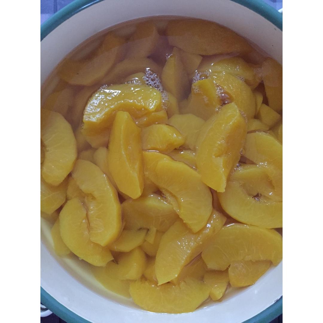 黄桃罐头