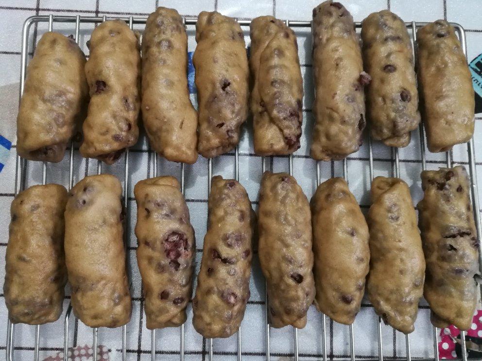 我晕！这个低卡全麦红豆卷真的巨好吃～