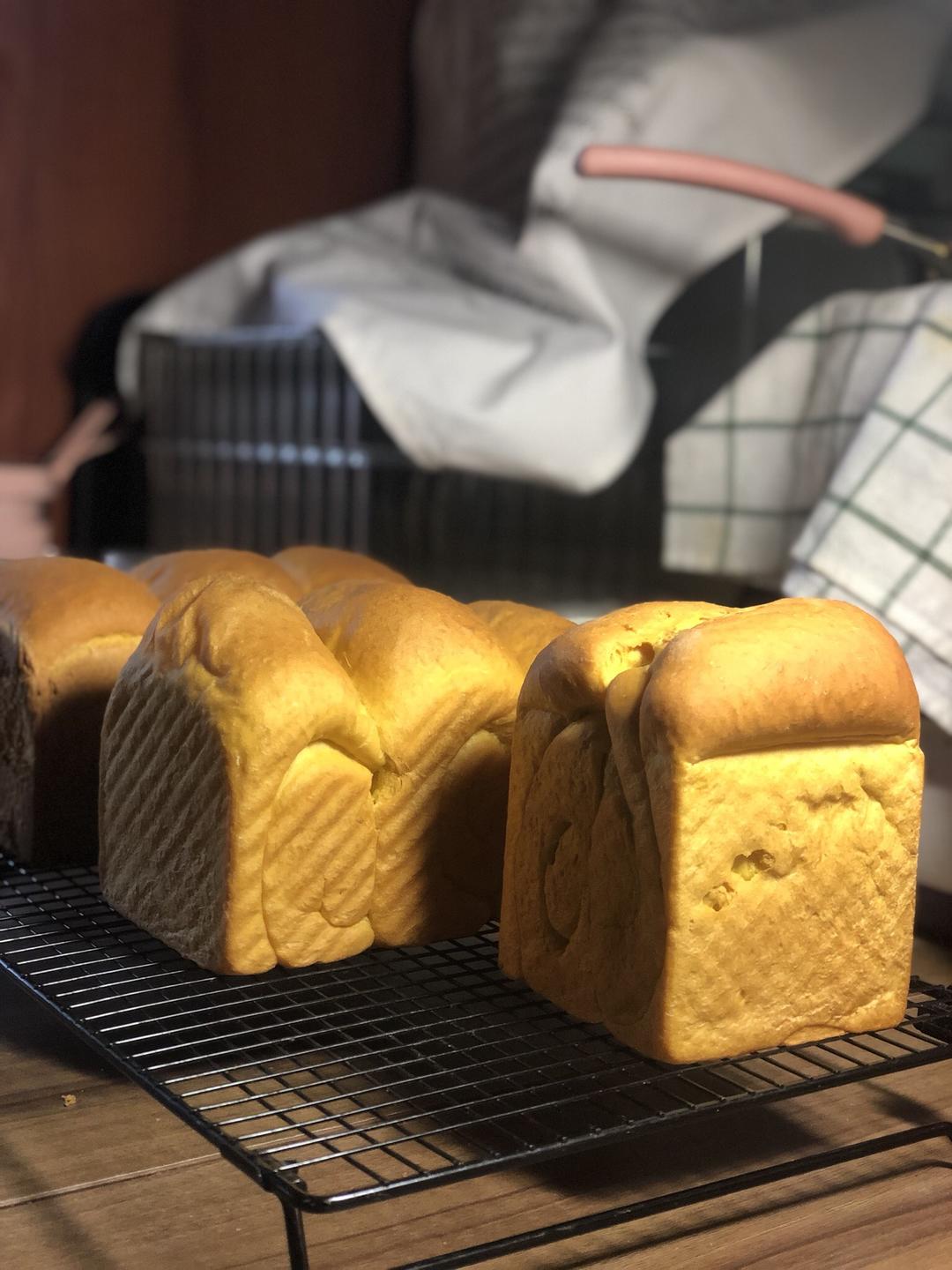 软萌萌的南瓜吐司的做法