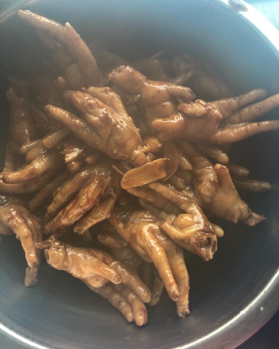 卤鸡爪