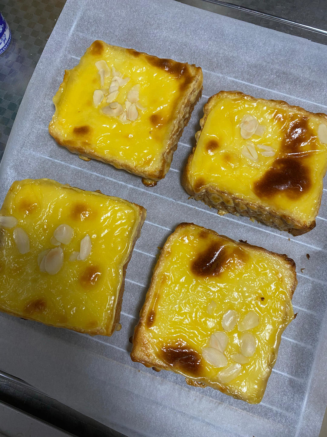 零失败快手岩烧乳酪(熔岩吐司)十分钟网红早餐，好吃哭