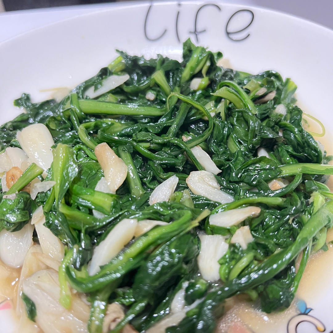 清炒茼蒿