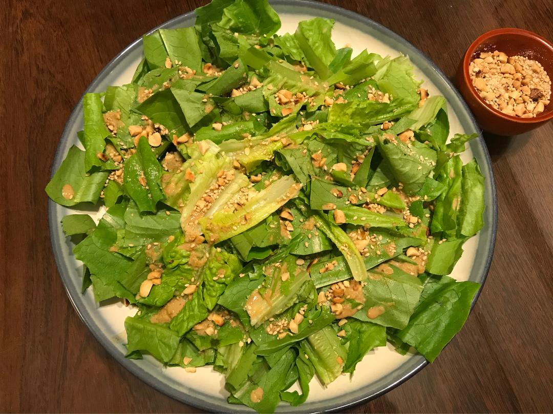 一人能吃一大盘的绿叶菜