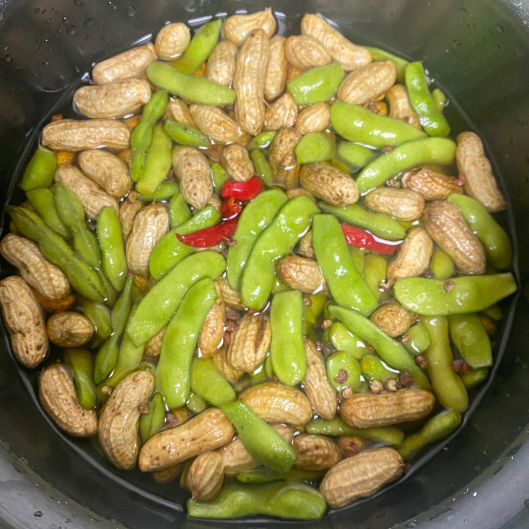 盐水花生毛豆组合的做法