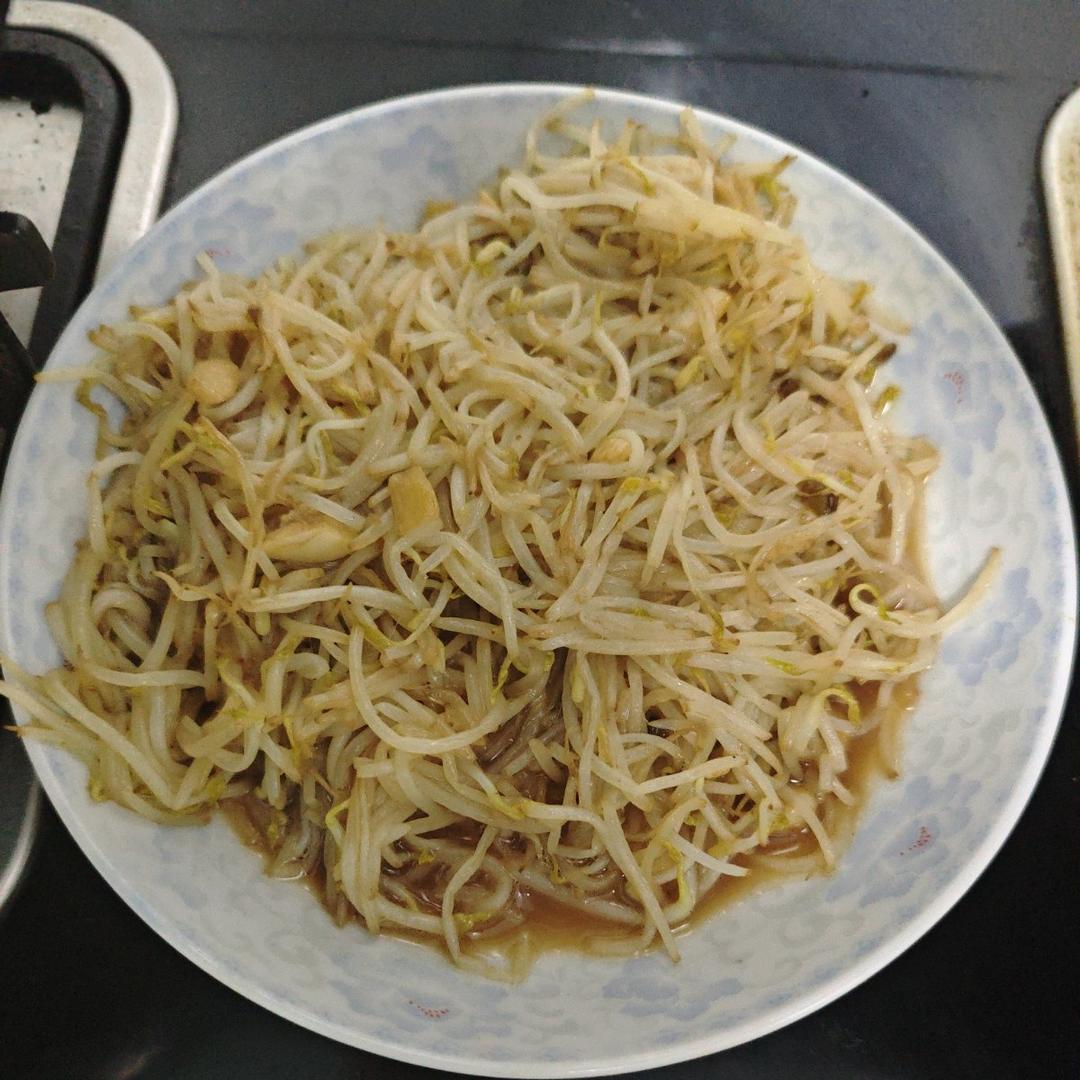 酸爽香而不辣的炝绿豆芽，简单快手