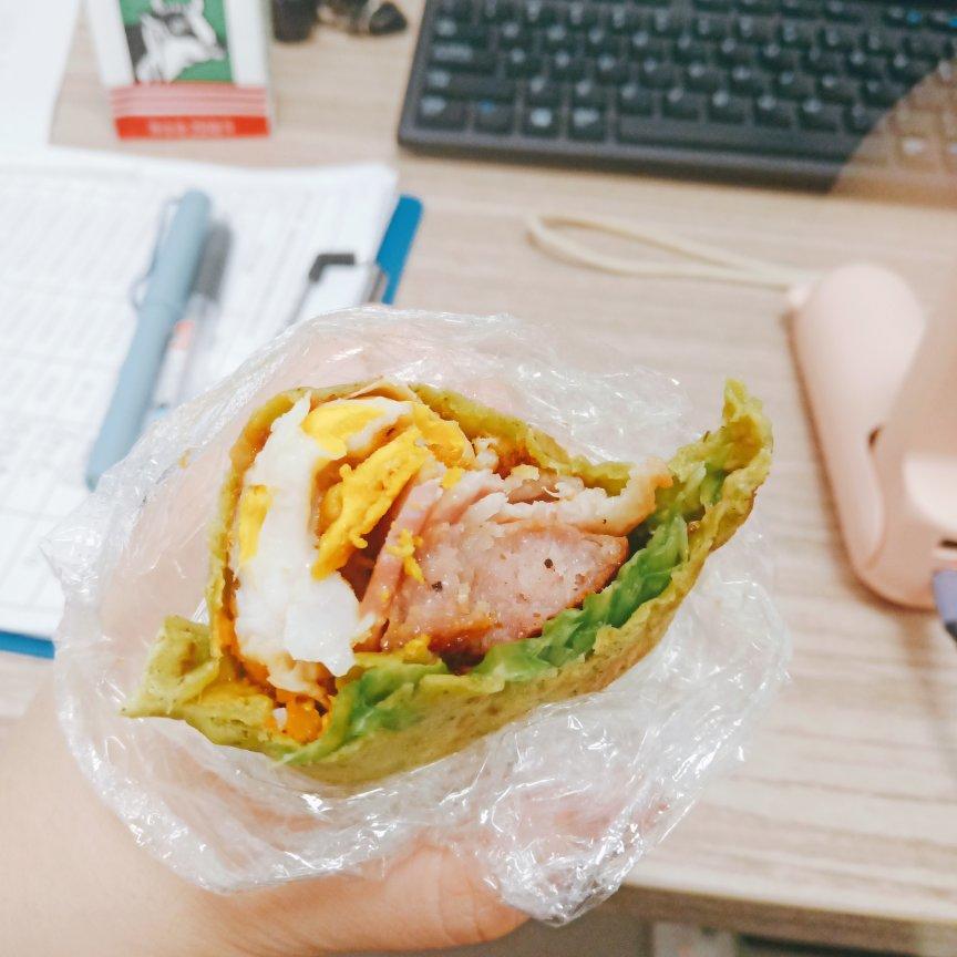 三分钟就可以做好孩子的早餐（手抓饼）