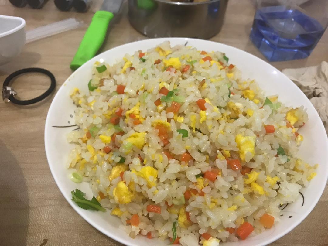 家常蛋炒饭