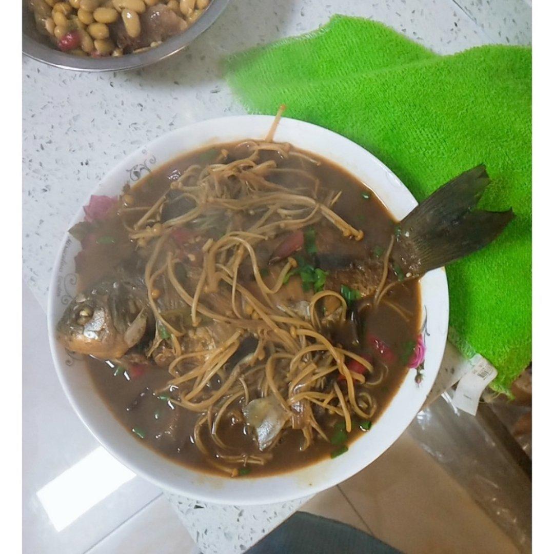 家常红烧鱼