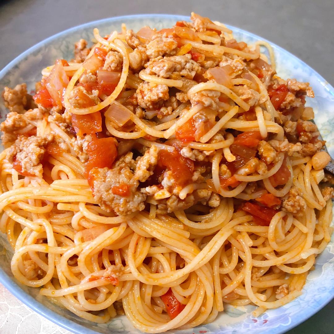番茄肉酱意面