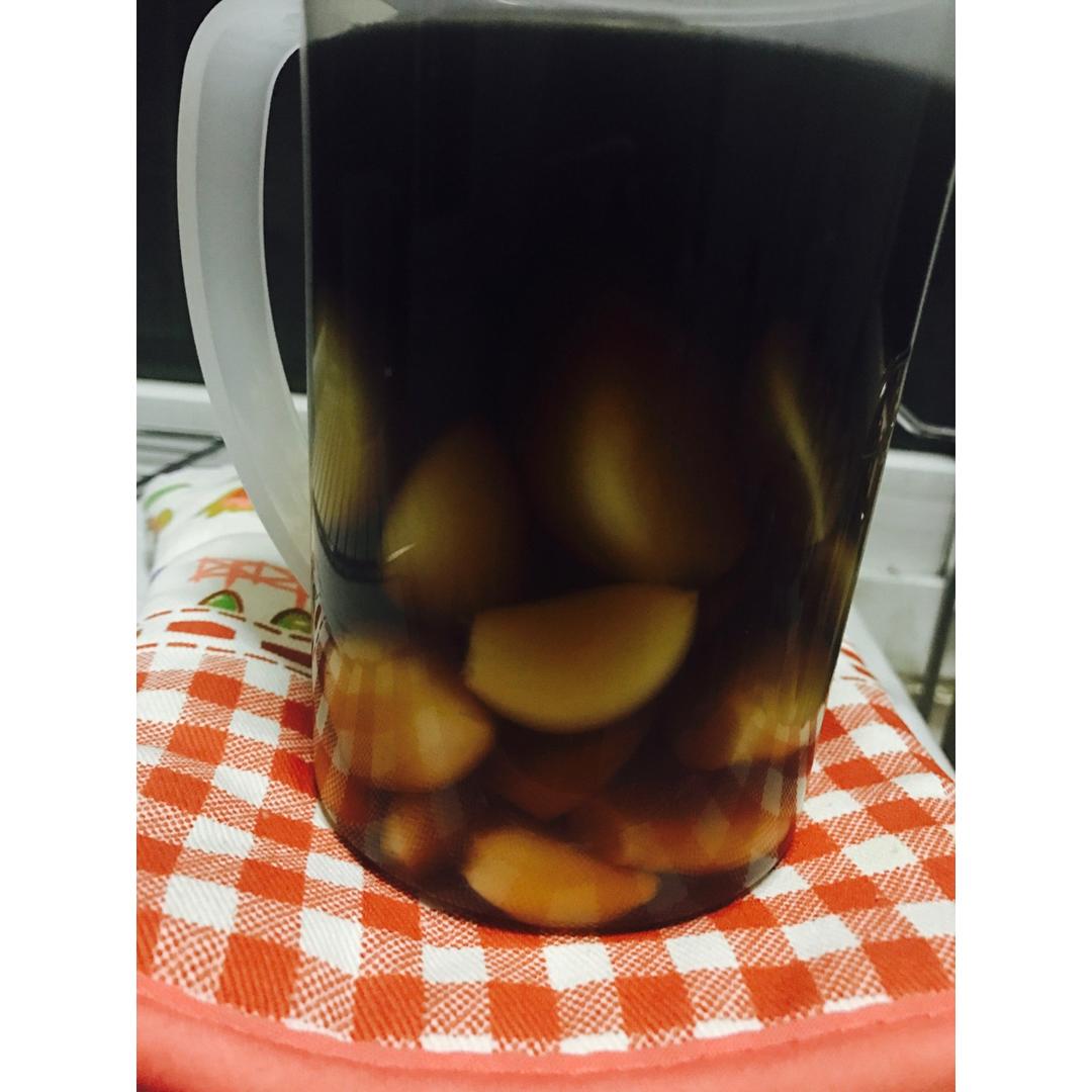 腊八蒜（陈醋腌蒜）