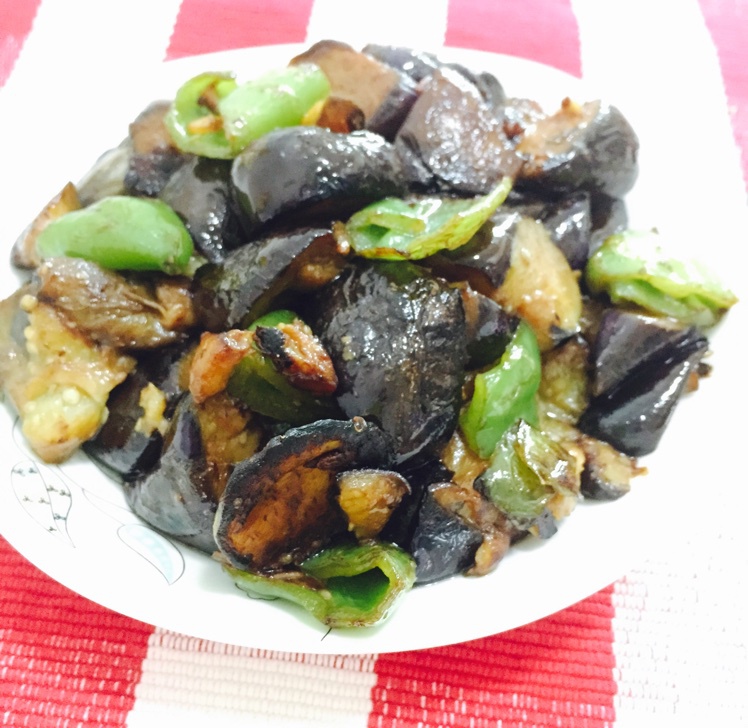 青椒炒茄子
