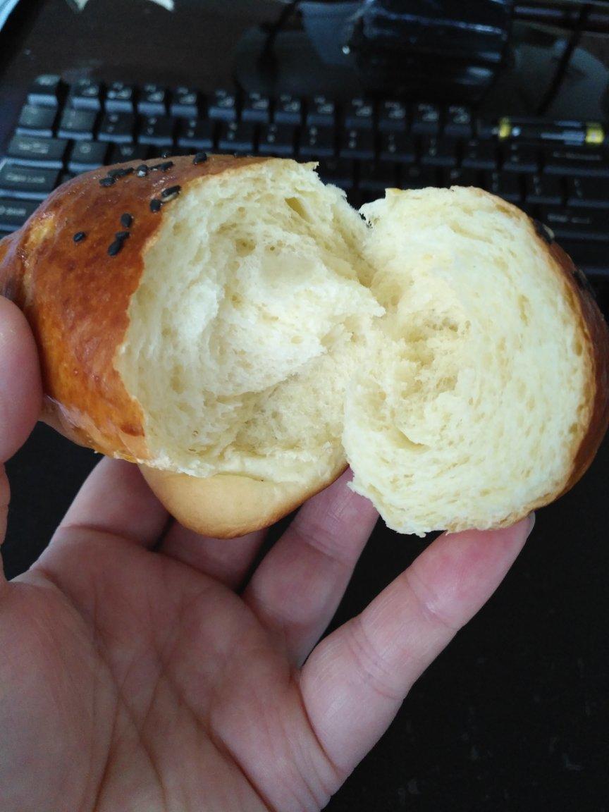 黄油面包卷