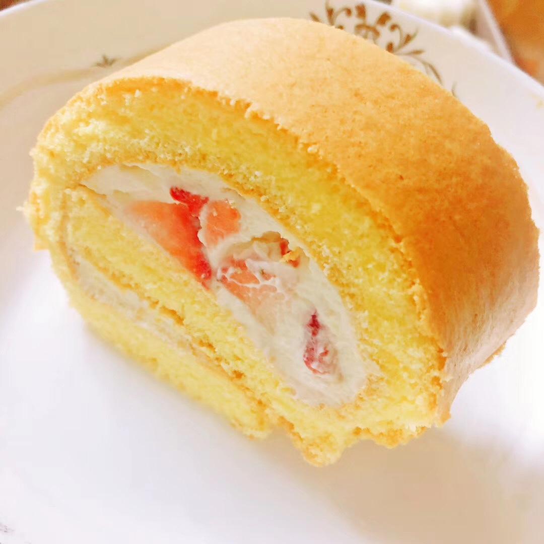【视频食谱】原味基础蛋糕卷