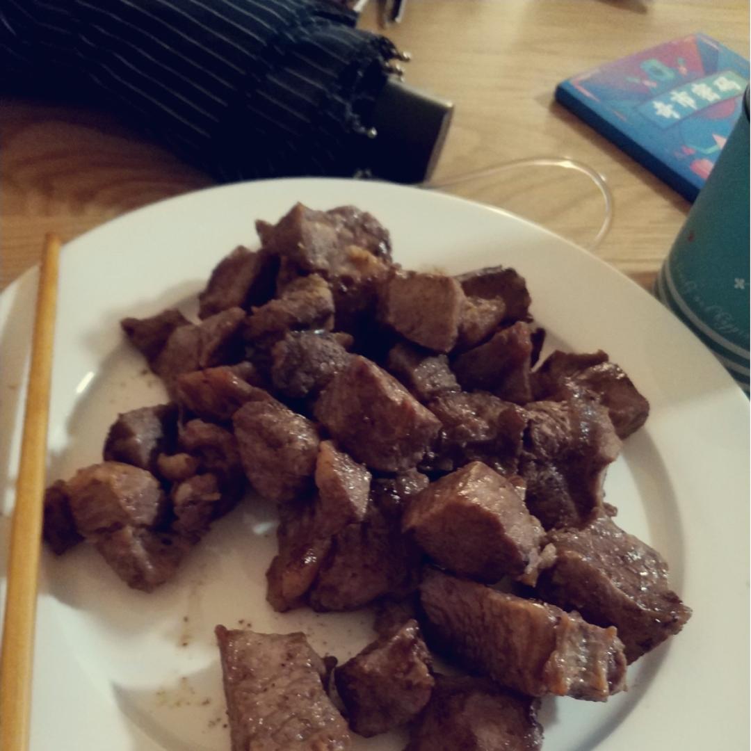 黑胡椒杏鲍菇牛肉粒