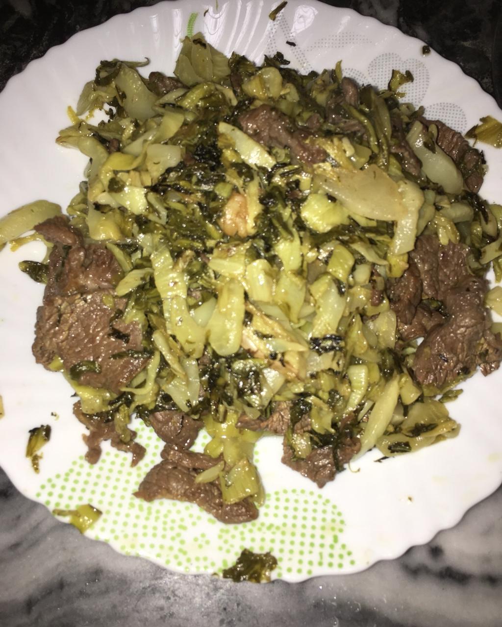 牛肉炒酸菜