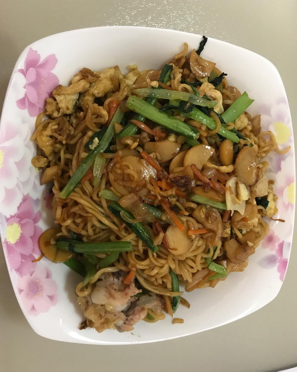 最好吃的炒方便面！完虐烧烤摊