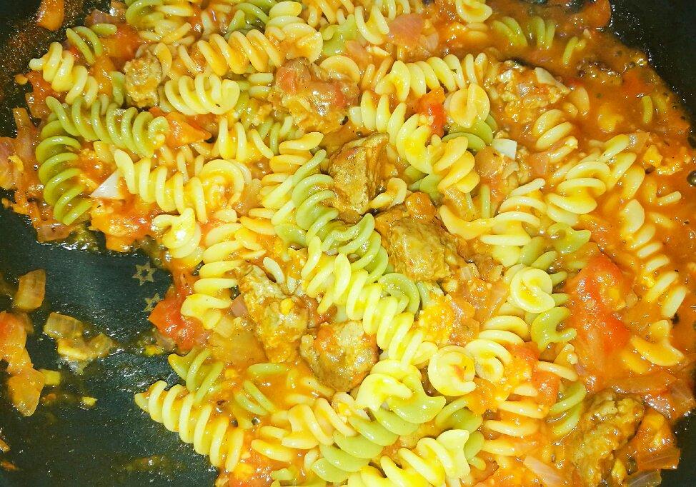 【番茄肉酱意面】