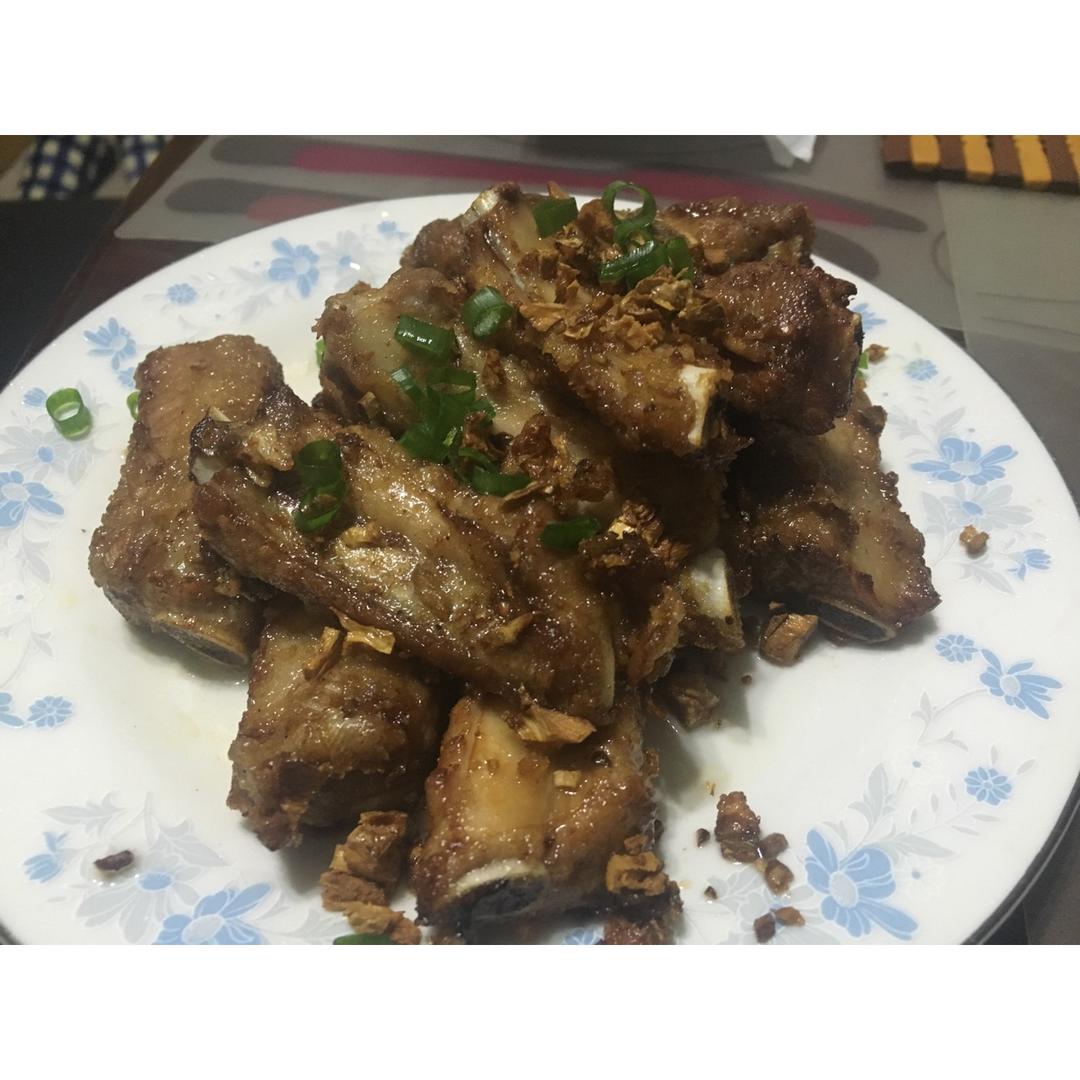 椒盐蒜香骨