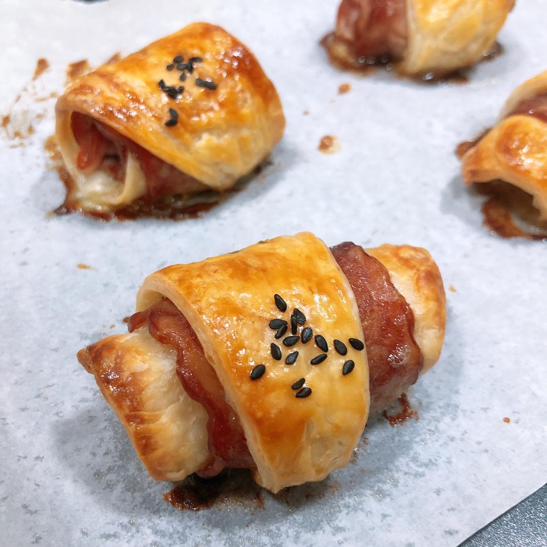超快手吃了涨“知识”的培根千层酥卷