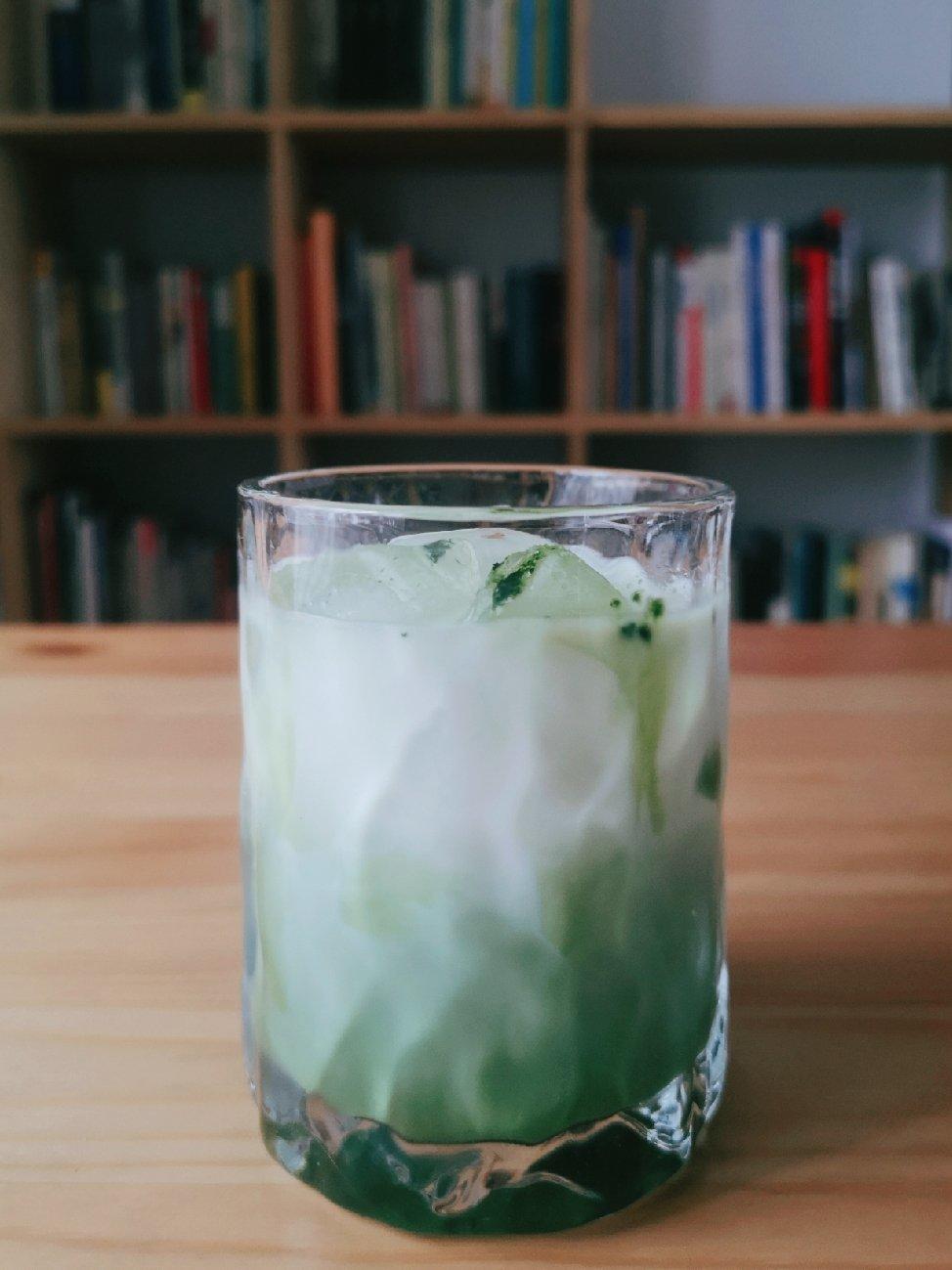 无糖抹茶拿铁