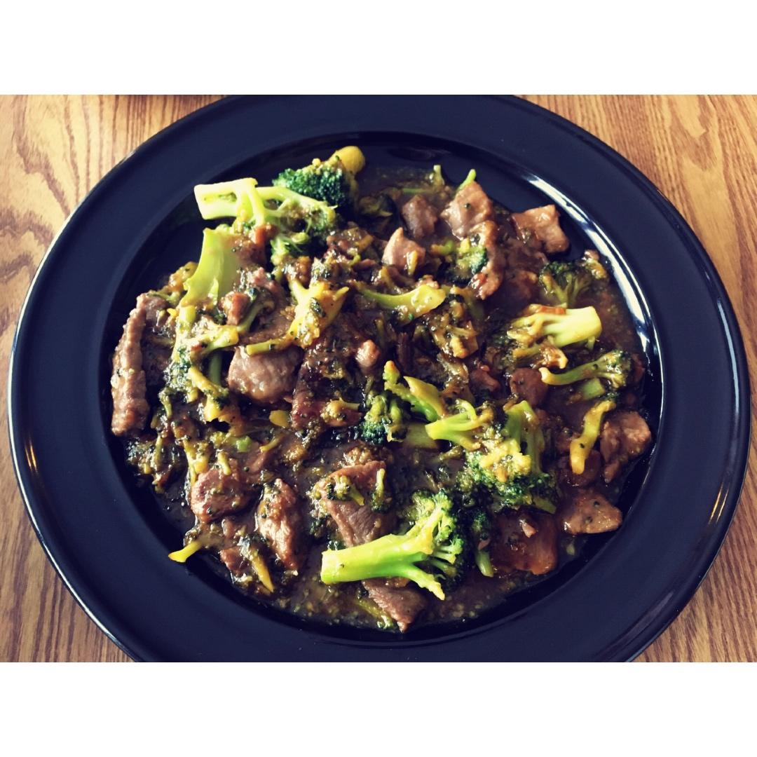 西兰花炒牛肉