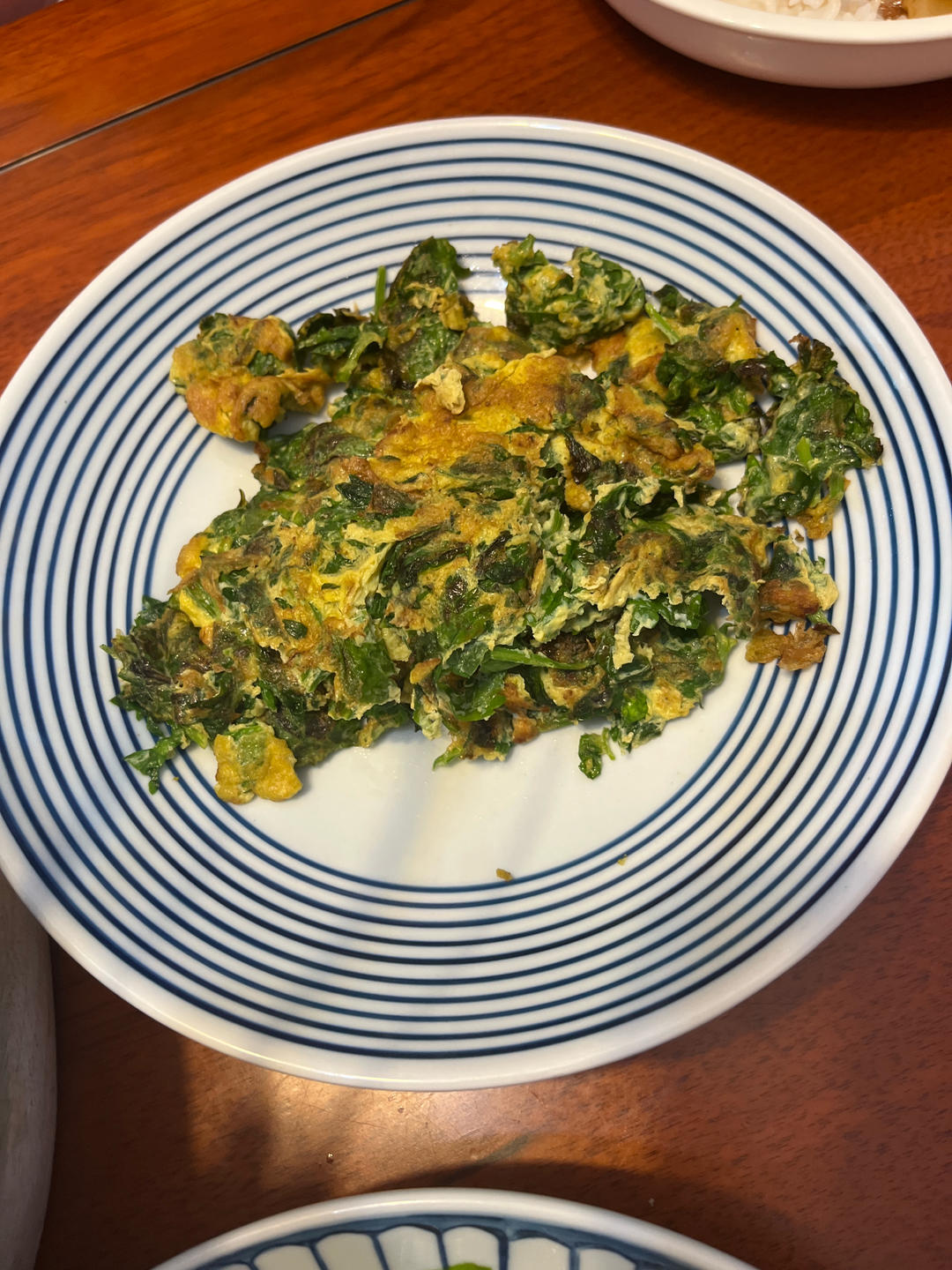 小婷食光🔆芹菜叶炒鸡蛋