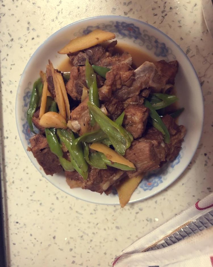 红烧排骨