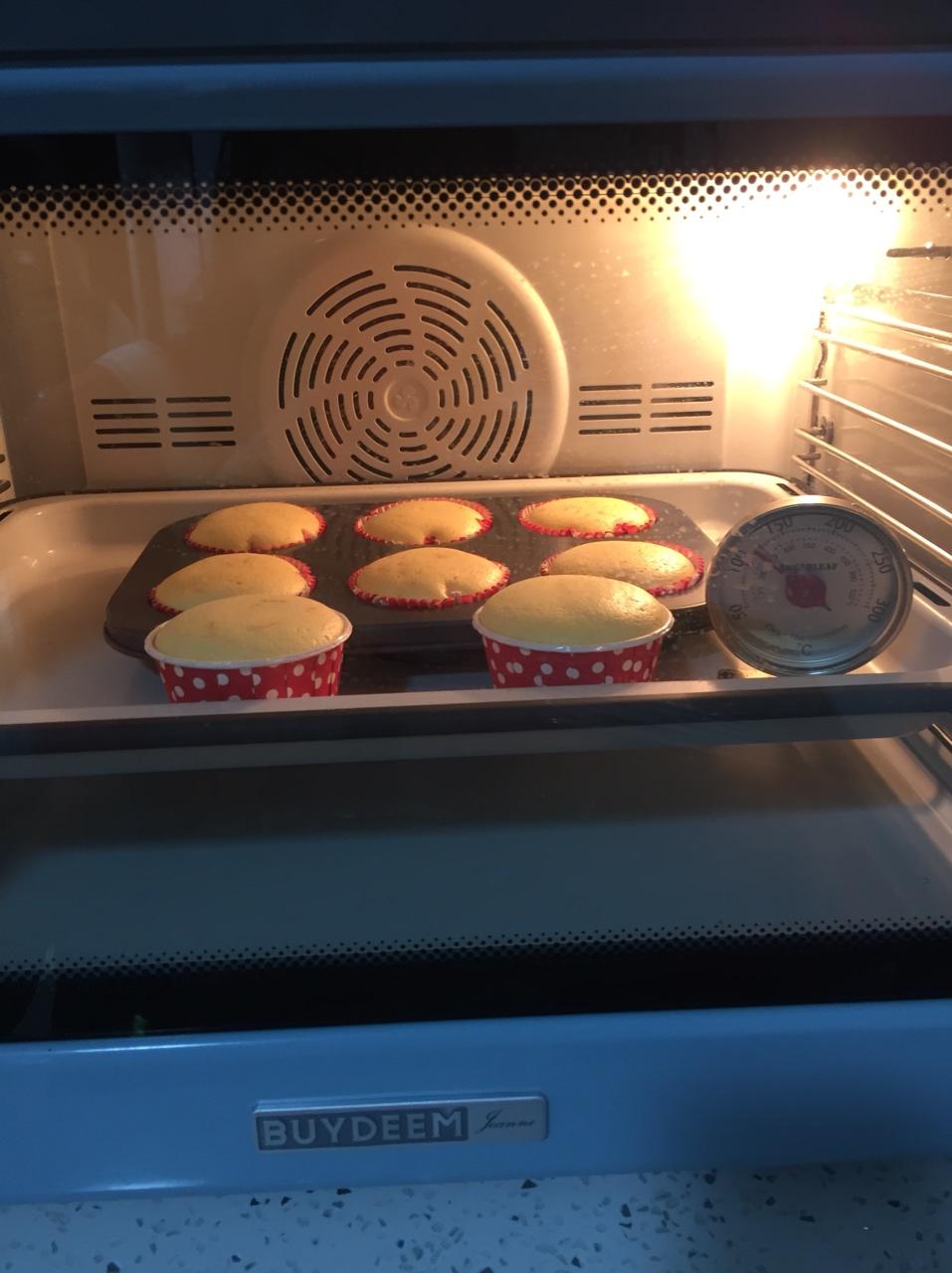 香橙米蛋糕（纸杯蛋糕）