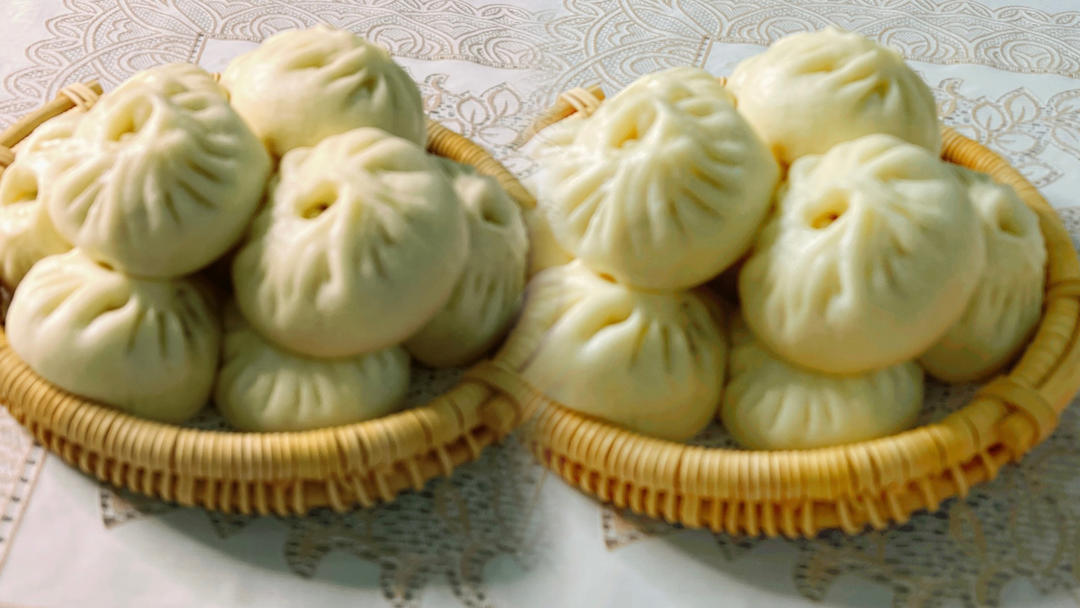 神仙配方肉包子     15个左右