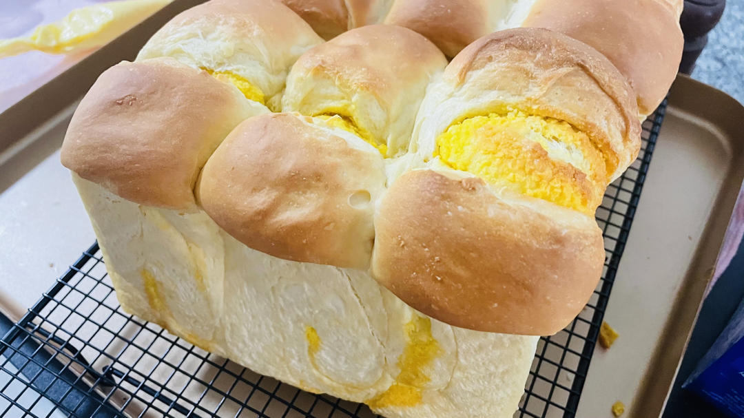 顶级黄金椰蓉吐司