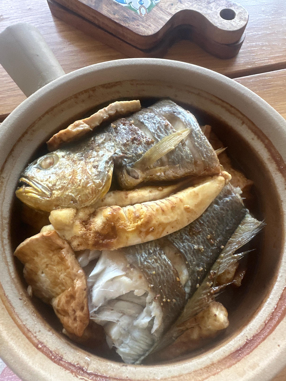 8分钟砂锅焖黄花鱼
