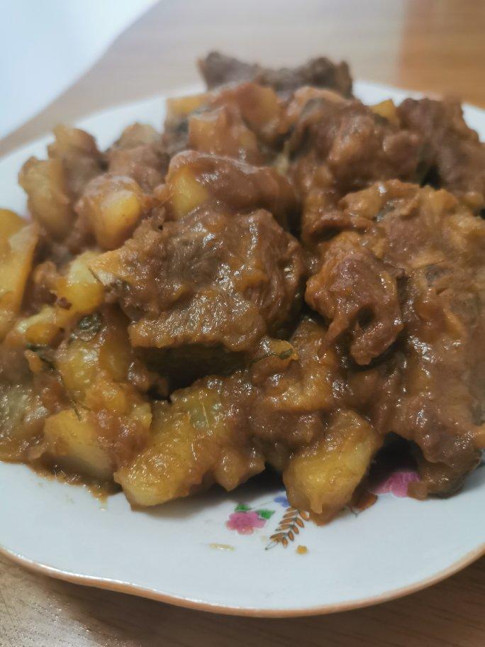 红烧排骨土豆