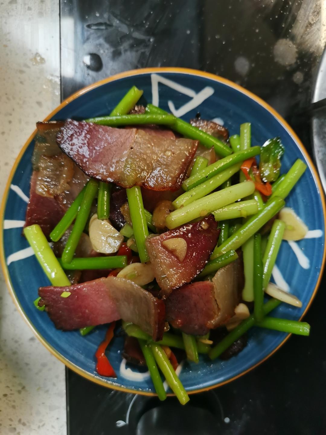 蒜苔炒腊肉