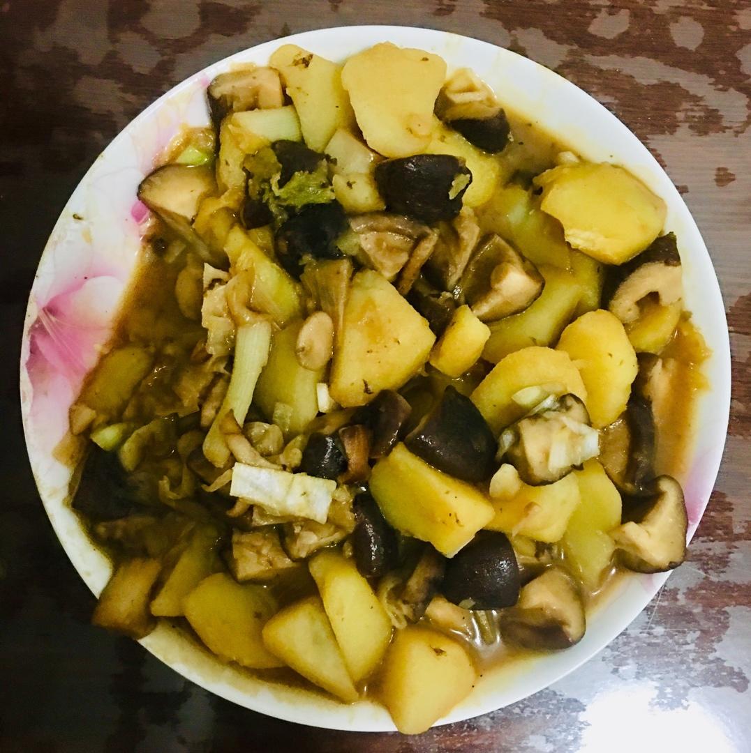 红烧土豆香菇