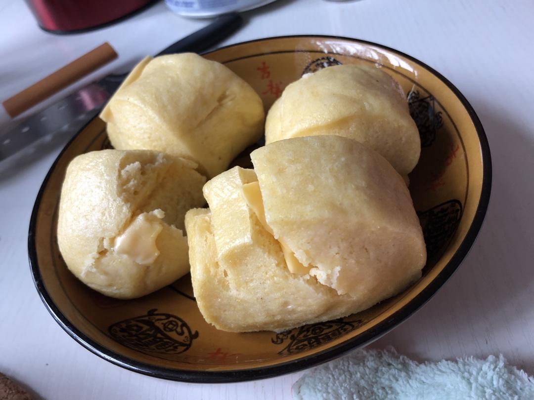 玉米面发面饼                       （口感细腻）