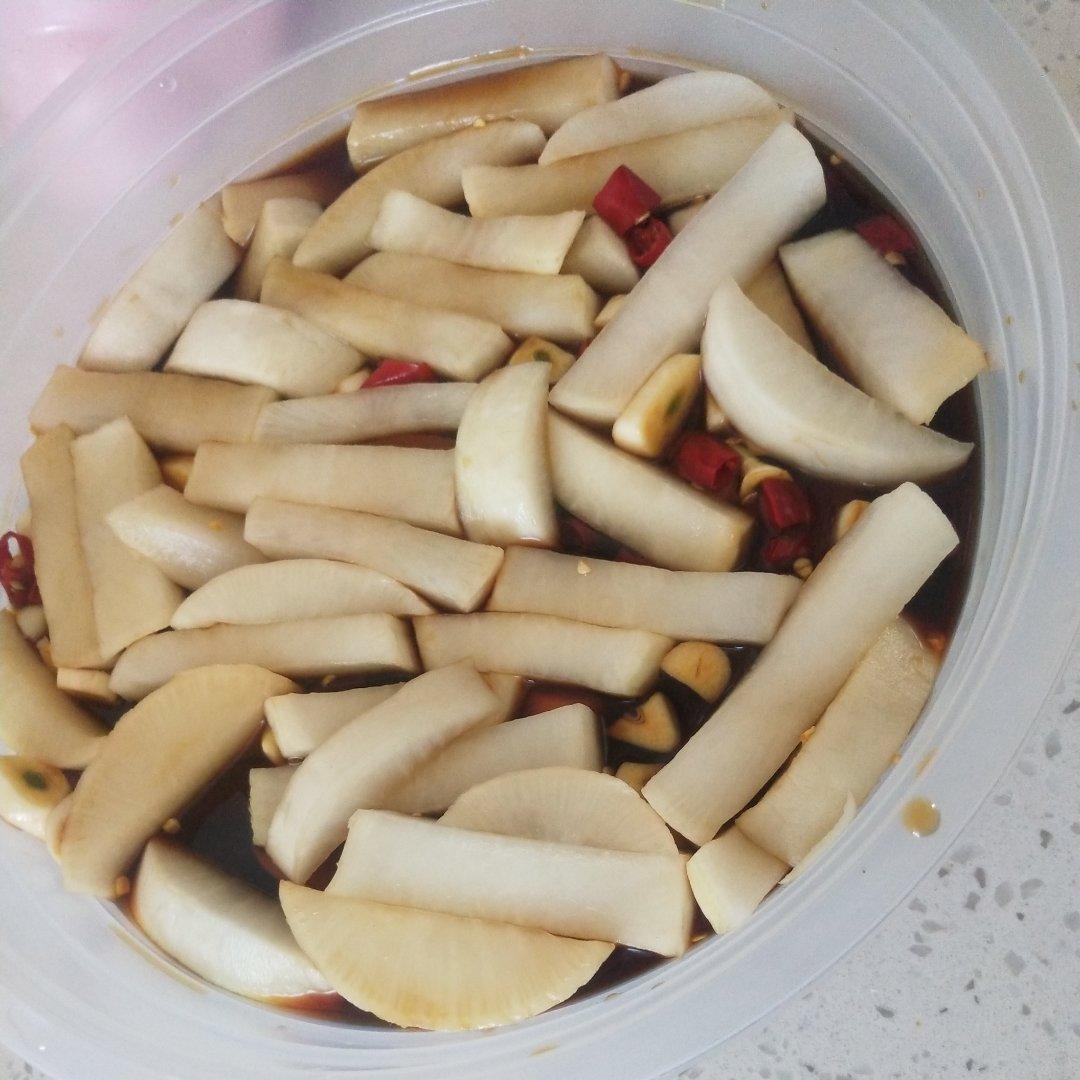 酱香酸辣萝卜条