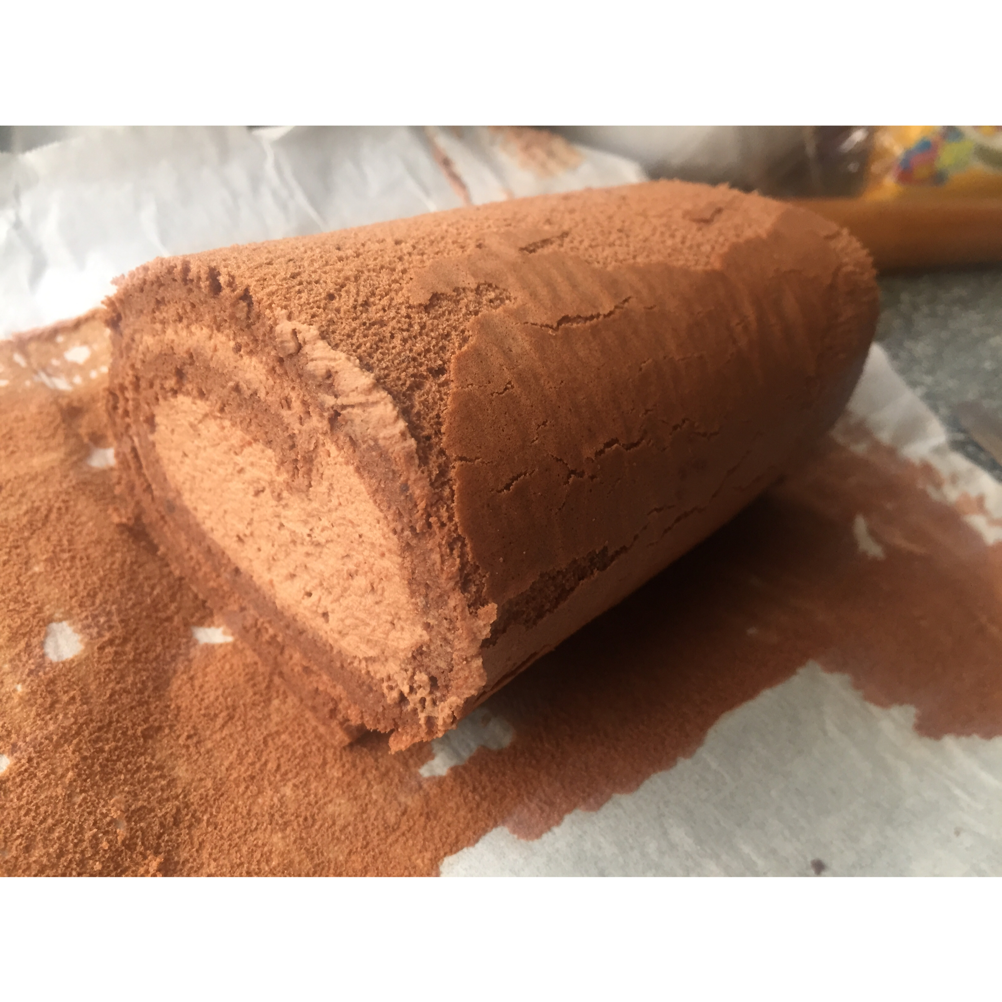 甘纳许巧克力蛋糕卷