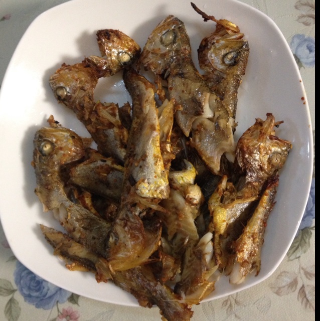 蒜烤小黄鱼