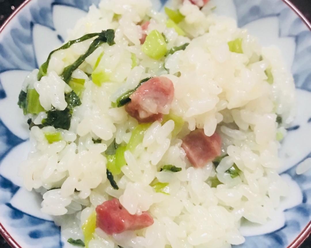 金牌香肠菜饭