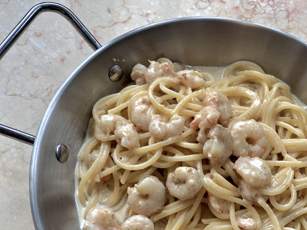 蒜香奶油虾仁意面