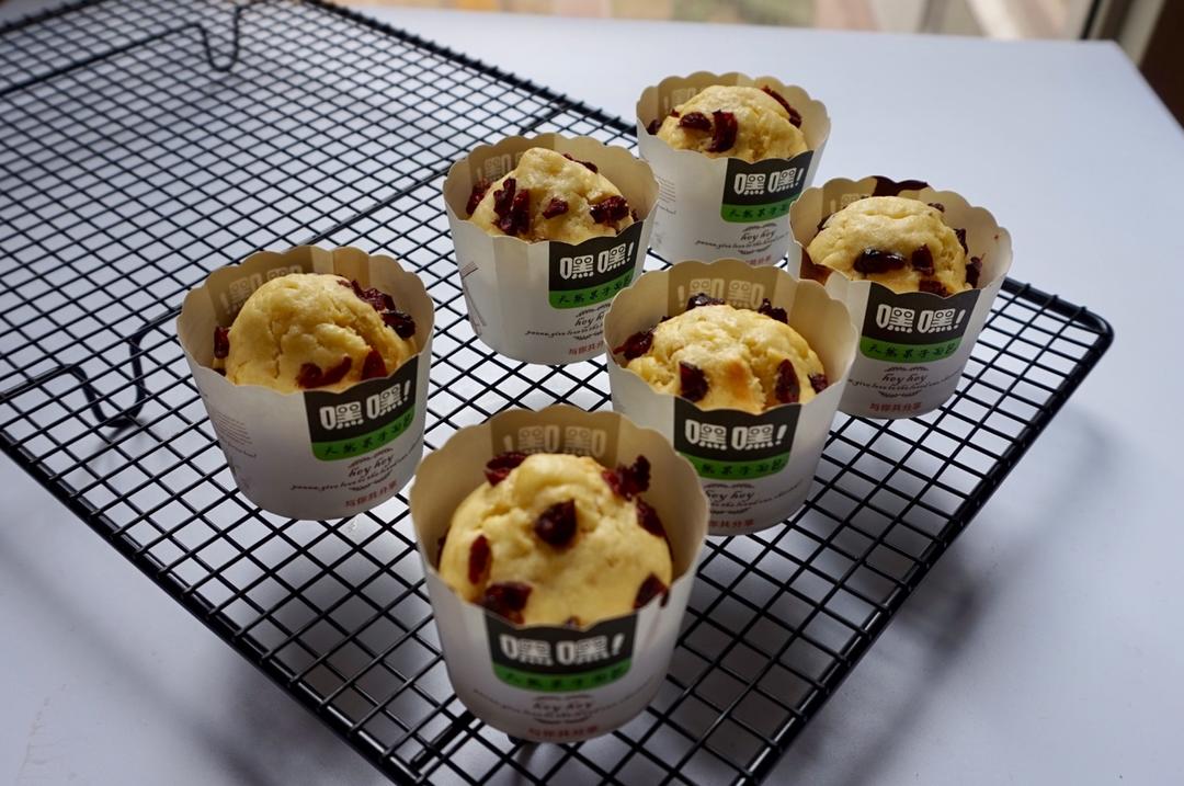 少女心的香蕉蔓越莓玛芬