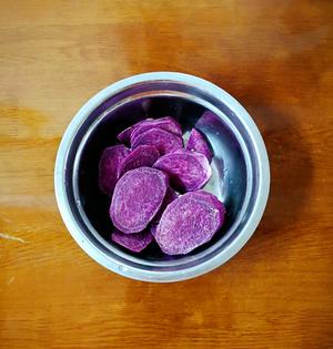 燕麦紫薯奶昔的做法 步骤2